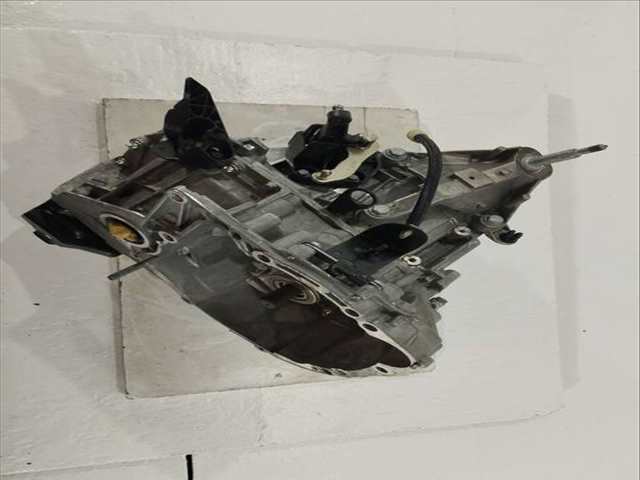 Foto 2ª: Caja Cambios Renault Clio EXPRESSION 73CV 54KW [D4F740] (2015)