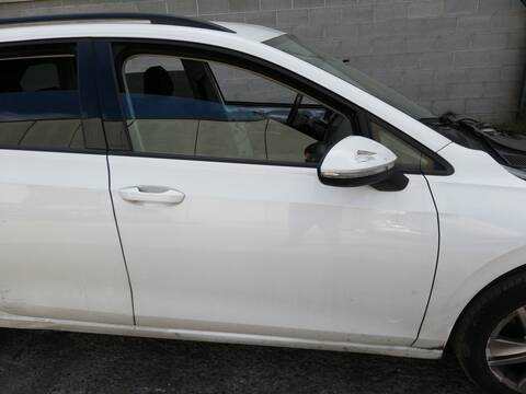 Puerta Delantera Derecha Volkswagen Golf DTRD