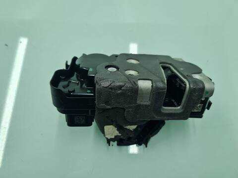 Foto 2ª: Cerradura Puerta Trasera Derecha Ford Kuga HYBRID ST-LINE 150CV [YLDC] (2020)