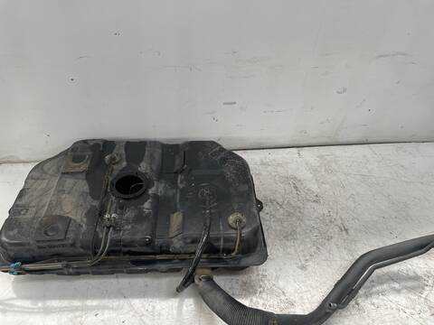 Deposito de Combustible Kia Carnival 2.9 CRDI LX 144CV 106KW