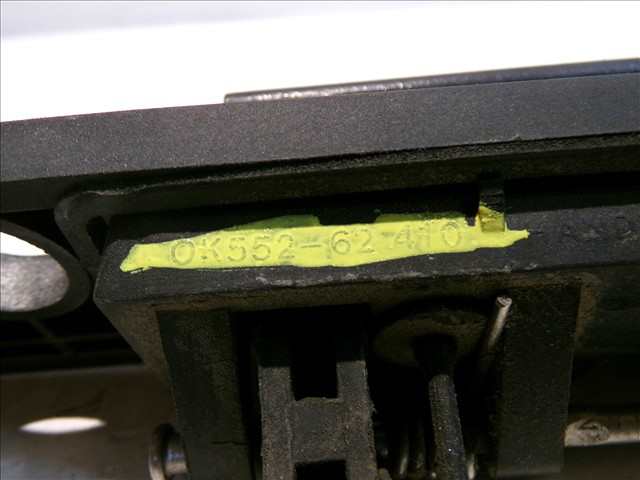 Foto 4ª: Maneta Exterior Portón Kia Carens 2.0 CRDI 2003-2006 [D4EA] (2005)