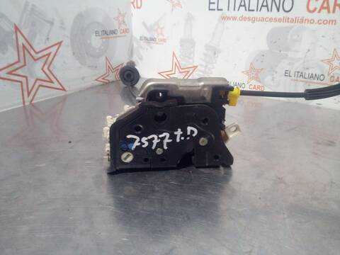 Cerradura Puerta Trasera Derecha Audi A5 2.0 TDI 105KW) 143CV