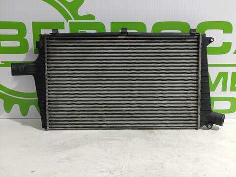 Foto 3ª: Intercooler Audi A6 2.5 TDI QUATTRO BERLINA 180CV 132KW [BAU] (2001)