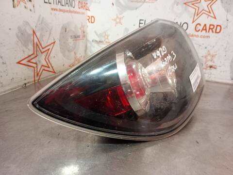 Foto 2ª: Piloto Trasero Izquierdo Mazda 3 2.0 CRDT SPORTIVE BERLINA 143CV 105KW [D/RF] (2007)