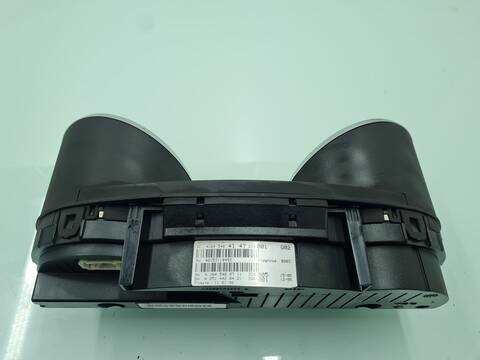 Foto 4ª: Cuadro de Instrumentos Mercedes Clase ML 320 3.0 CDI W164) 224CV 165KW 164.122) [OM642940] (2006)