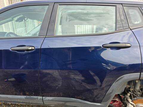 Puerta Trasera Izquierda Jeep Compass LONGITUDE FWD 140CV 103KW
