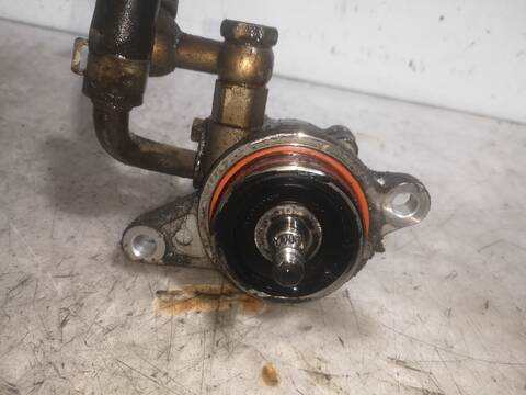 Foto 2ª: Bomba Servodireccion Nissan X-Trail YD22 T30) (2002)