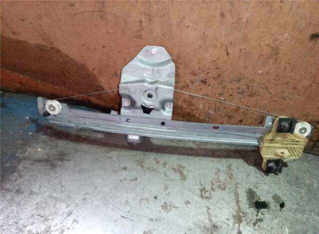 Foto 3ª: Elevalunas Eléctrico Delantero Derecho Renault Clio 1.2 16V [D4F 740]