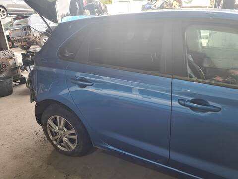 Puerta Trasera Derecha Hyundai i30 KLASS 95CV 70KW