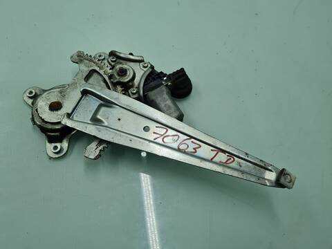 Elevalunas Manual Trasero Derecho Toyota Urban ACTIVE 90CV 66KW