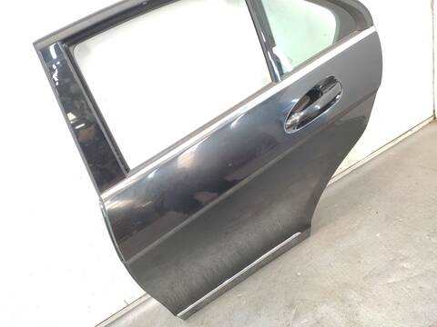 Foto 3ª: Puerta Trasera Izquierda Mercedes Clase C 160 C 220 CDI 204.008) 170CV 125KW [651911] (2010)