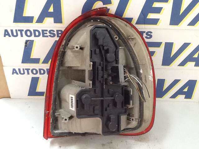 Foto 3ª: Piloto Trasero Izquierdo Opel Corsa 1.7D 0CV [X17D] (1999)