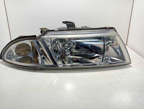 Faro Derecho Mitsubishi Carisma 1600 COMFORT 99CV