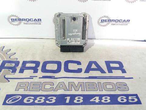 Centralita Motor ECU Volkswagen Transporter 1.9 TDI CAT T5 BUS AXB)