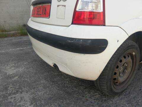 Foto 3ª: Paragolpes Trasero Citroen C3 KFU (2007)