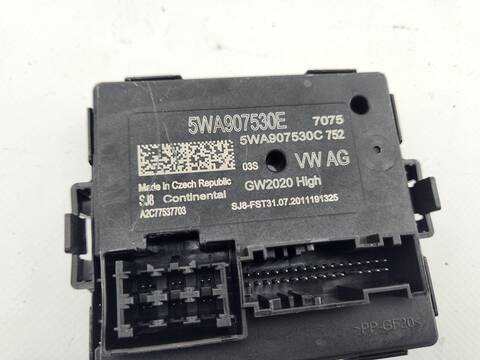 Foto 2ª: Centralita Motor ECU Skoda Octavia AMBITION 116CV 85KW [DSUD] (2020)