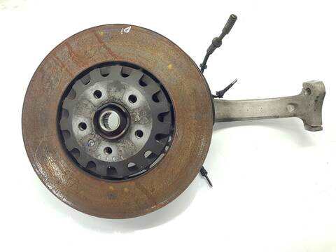 Mangueta Delantera Izquierda Audi Q7 3.0 TDI ATTRACTION QUATTRO 180KW)