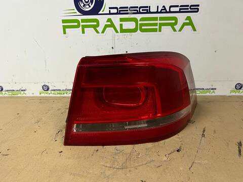 Piloto Trasero Derecho Volkswagen Passat 2.0 TDI BERLINA 140CV 103KW