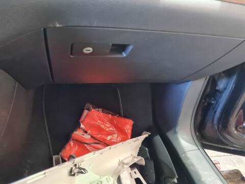 Foto 1ª: Guantera Seat Alhambra STYLE ADVANCED 184CV 135KW [DFMA] (2016)