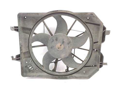 Foto 1ª: Electroventilador Ford Focus 1.6 16V 100CV 74KW [FYDB] (2001)