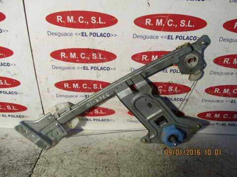 Foto 1ª: Elevalunas Manual Trasero Derecho Citroen Xsara 1.4 BERLINA 75CV 55KW [KFW] (2004)