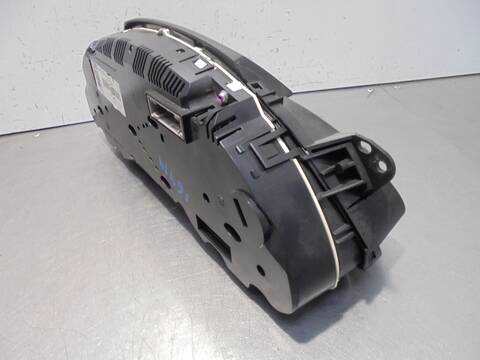 Foto 2ª: Cuadro de Instrumentos Audi A4 BASICO AVANT 143CV 105KW [CAG] (2008)