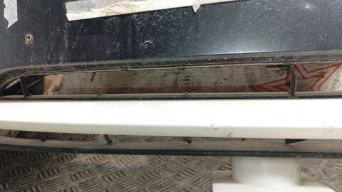 Foto 4ª: Paragolpes Delantero Bmw Serie 1 114 118D 143CV 105KW [N47D20C] (2012)