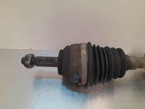 Foto 4ª: Transmision Delantera Derecha Renault Clio 1.2 ALIZE 58CV 43KW [D7F] (1996)