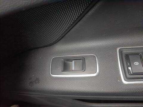 Botonera Elevalunas Jaguar XF PURE 179CV 132KW
