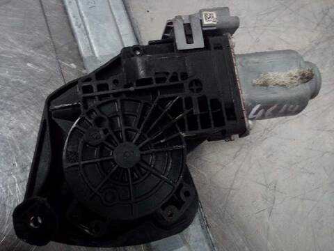 Foto 4ª: Elevalunas Eléctrico Delantero Derecho Citroen C4 SEDUCTION 112CV 82KW [9HR] (2012)