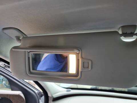 Parasol Izquierdo Jaguar XE PORTFOLIO 180CV 132KW