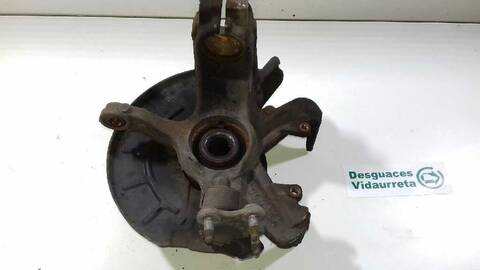 Foto 3ª: Mangueta Delantera Izquierda Skoda Roomster AMBITION 86CV 63KW [CBZA] (2012)