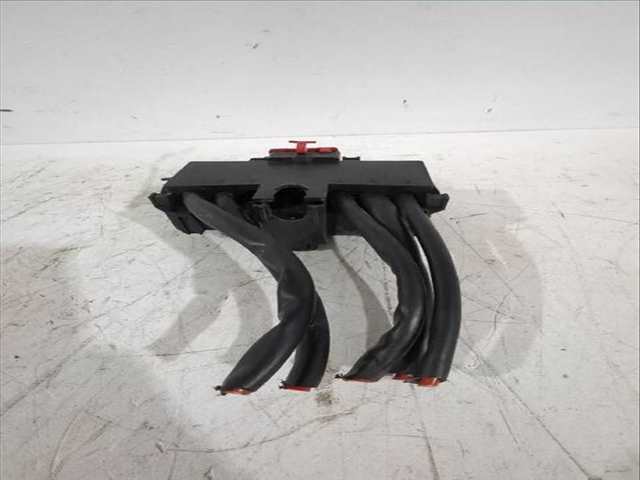 Foto 3ª: Caja Reles Fusibles Mercedes Clase C 160 CLK 240 209.361) 170CV [M 112.912] (2002)