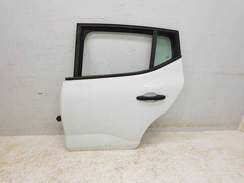 Puerta Trasera Izquierda Dacia Sandero ESSENTIAL