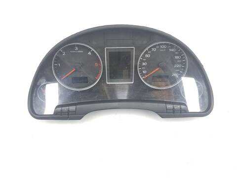 Foto 3ª: Cuadro de Instrumentos Audi A4 3.0 V6 24V TDI 233CV [ASB] (2004)