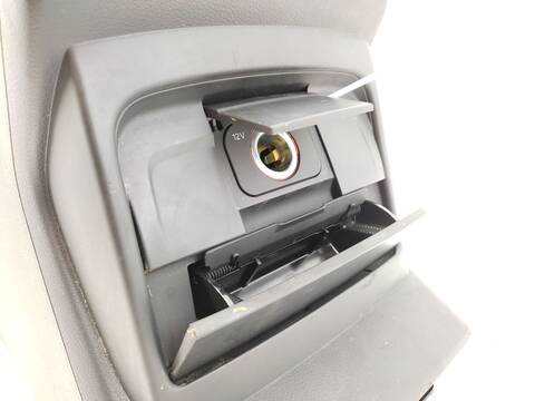 Foto 3ª: Consola Central Audi Q5 2.0 TFSI QUATTRO 211CV 155KW [CDNC] (2009)