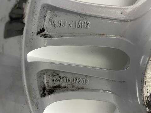 Foto 2ª: LLanta Chapa Kia Ceed G3LE CD) (2021)