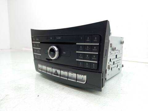Foto 1ª: Sistema Audio Radio CD Mercedes Clase E 180 E 200 CDI - BLUETEC 212.205 212.206) 136CV 100KW [OM 651.925] (2016)