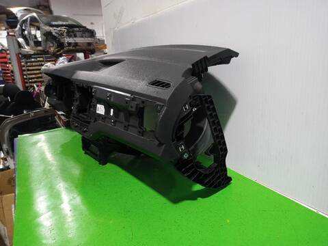 Foto 3ª: Salpicadero Volkswagen T-Cross ADVANCE 95CV [DKLA  DUSB  CHZL  DL] (2016)