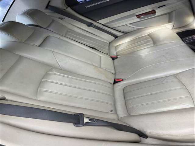 Foto 2ª: Asientos Traseros Chrysler 300 3.0 CRD EXECUTIVE 218CV 160KW (2006)