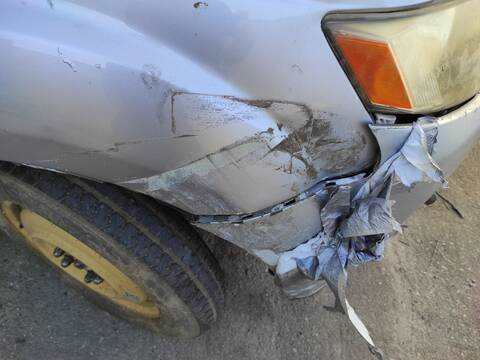 Foto 3ª: Aleta Delantera Derecha Mitsubishi Outlander BSY (2007)