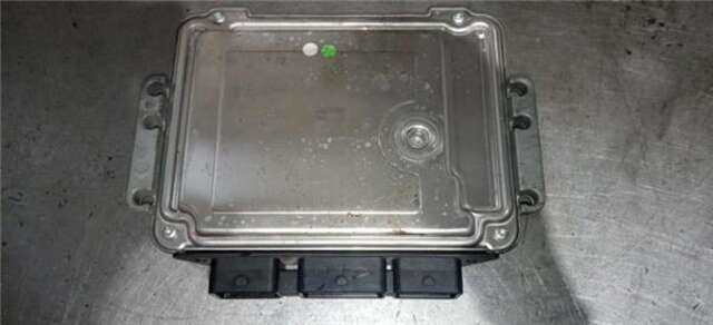 Foto 2ª: Centralita Motor ECU Citroen C4 1.6 HDI [9HX (DV6ATED4)]