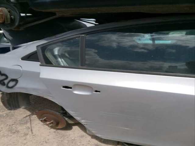 Puerta Trasera Derecha Chevrolet Cruze LS 150CV 110KW