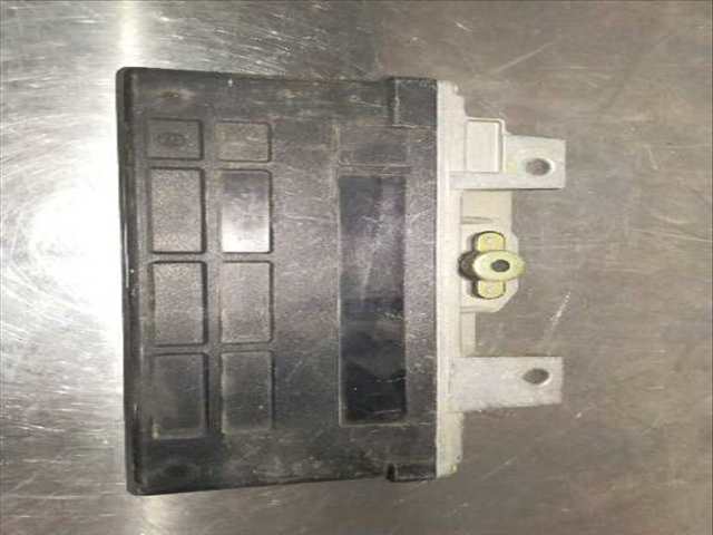 Foto 2ª: Centralita Abs Mercedes Clase E 180 BERLINA 113CV 83KW (1992)