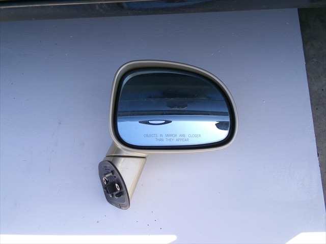 Retrovisor Derecho Ssangyong Rodius 2.7 D 2005-2013