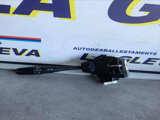 Mando Multifuncion Mitsubishi Montero 1.8 GDI 120CV