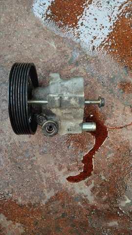 Bomba de Direccion Renault Laguna 1.9 DCI 130CV