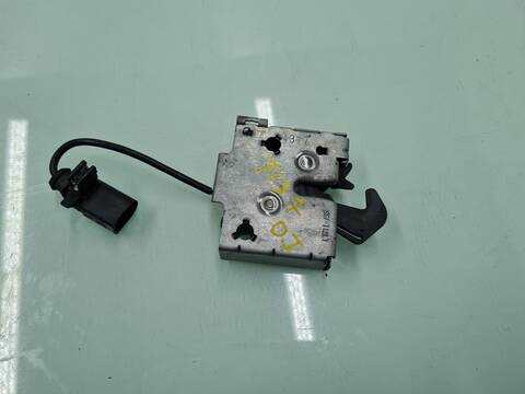 Cerradura Capot Skoda Octavia RS 244CV 180KW