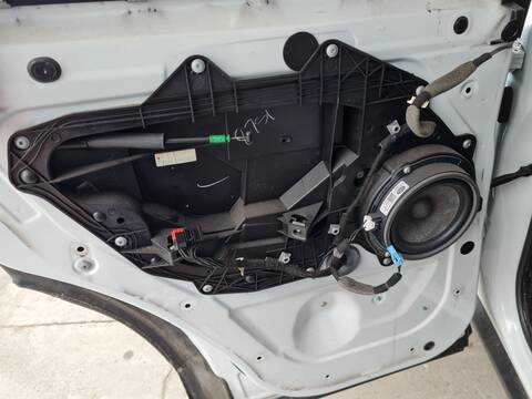 Elevalunas Manual Trasero Izquierdo Land Rover Evoque PURE 150CV 110KW