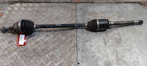 Foto 1ª: Transmision Delantera Derecha Mercedes Clase R 280 R 350 CDI 4-MATIC 251.022) 224CV 165KW [OM642950] (2006)